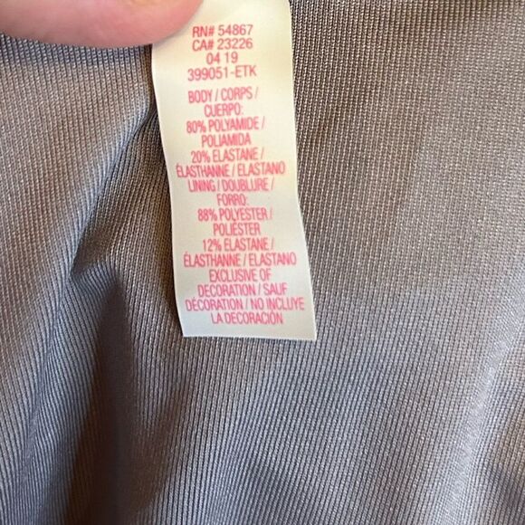 5 for $25🔥Victoria's Secret Champagne Swimsuit Bottoms Medium - Picture 5 of 6